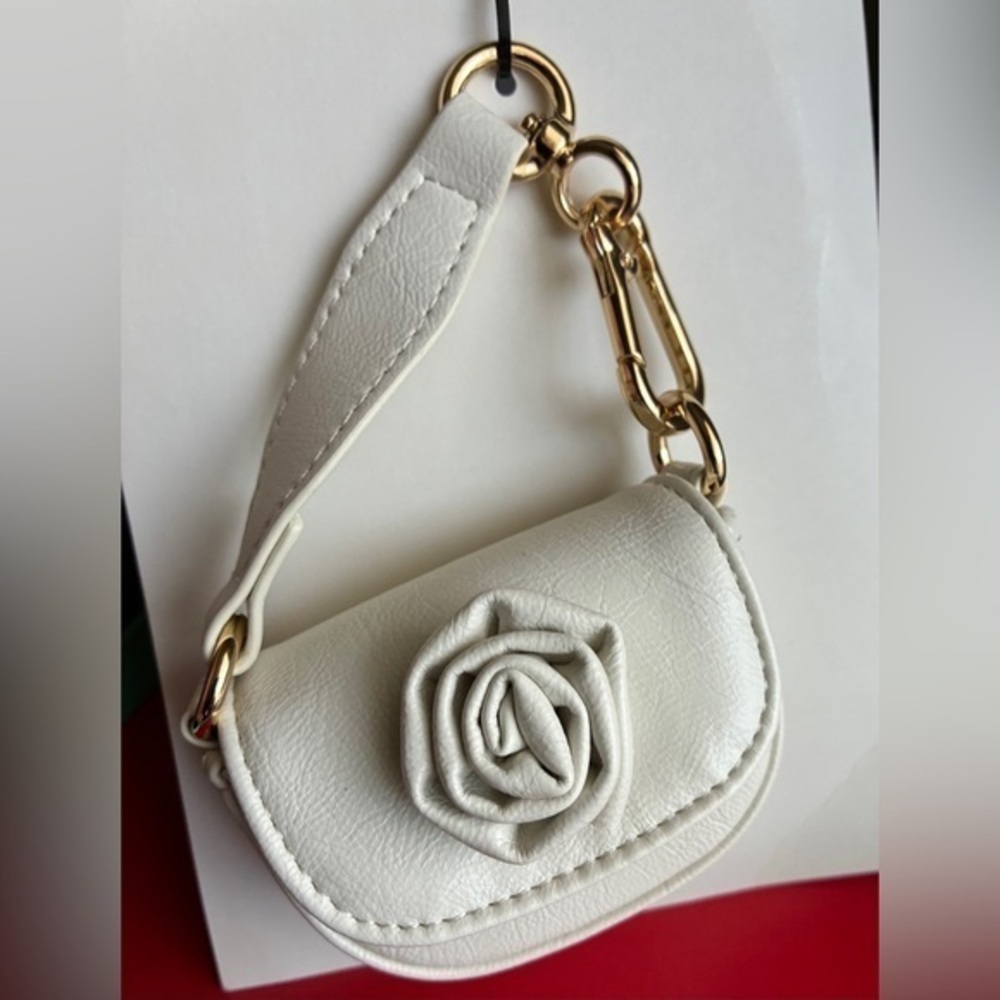Bag Charm,White Leather & Gold Chain Strap Keyring